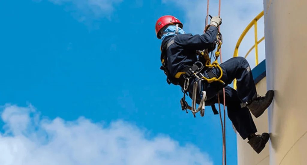 Curso de Seguridad en Trabajos en Alturas